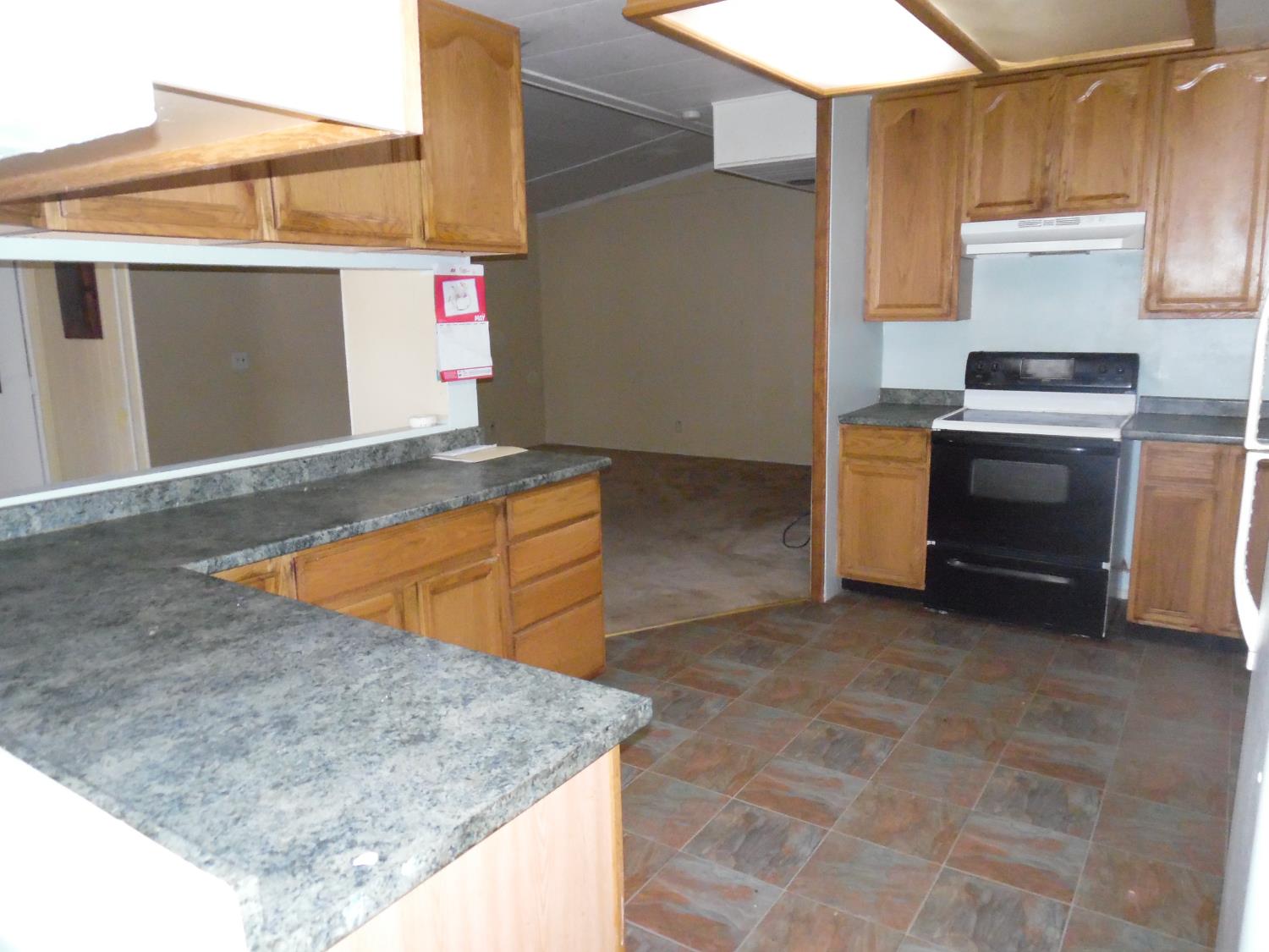 Detail Gallery Image 4 of 26 For 4399 Aplicella Ct 29, Manteca,  CA 95337 - 3 Beds | 2 Baths