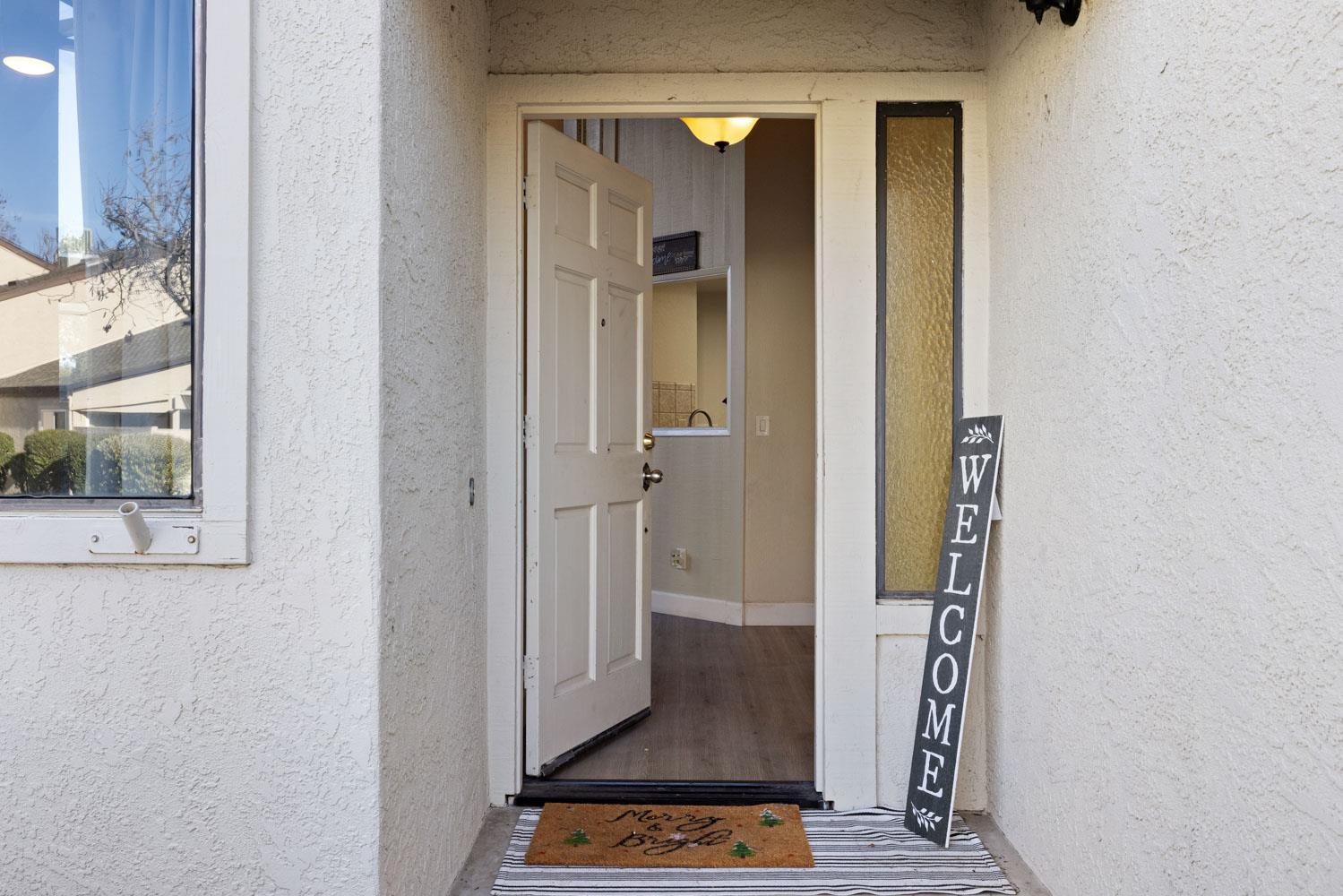 Detail Gallery Image 6 of 39 For 1118 Cedar Creek Dr #85,  Modesto,  CA 95355 - 3 Beds | 2 Baths