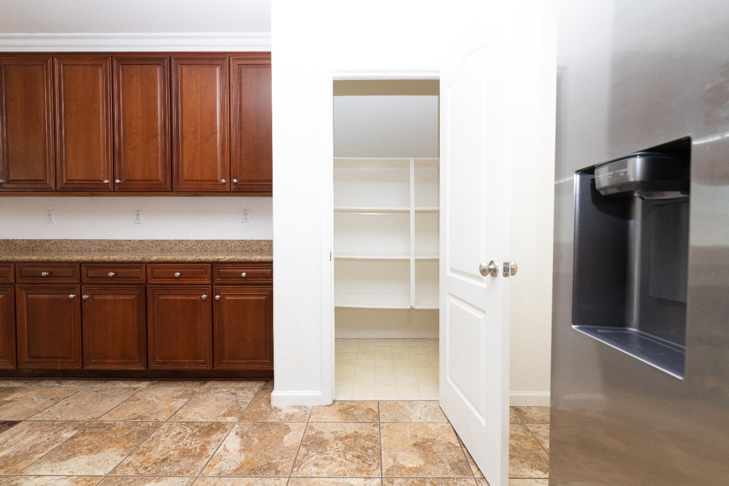 Detail Gallery Image 53 of 59 For 17753 Almond Orchard Way, Lathrop,  CA 95330 - 6 Beds | 3 Baths
