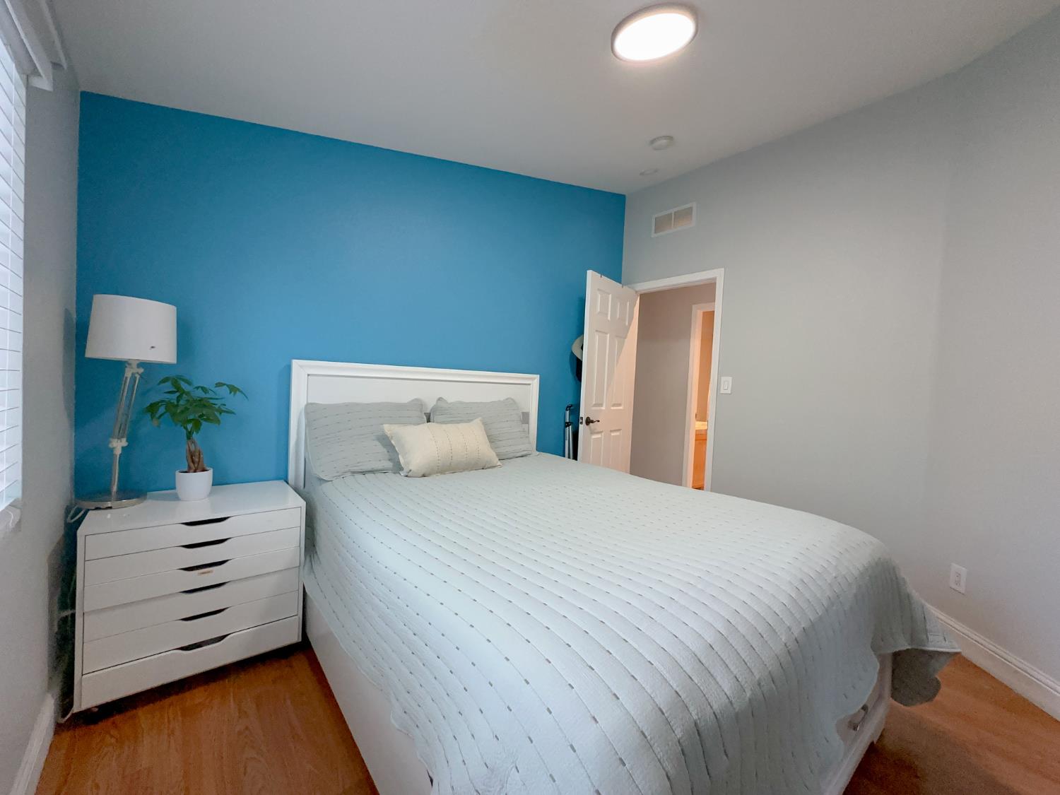 Detail Gallery Image 7 of 18 For 200 Ford Rd 200, San Jose,  CA 95138 - 3 Beds | 2 Baths