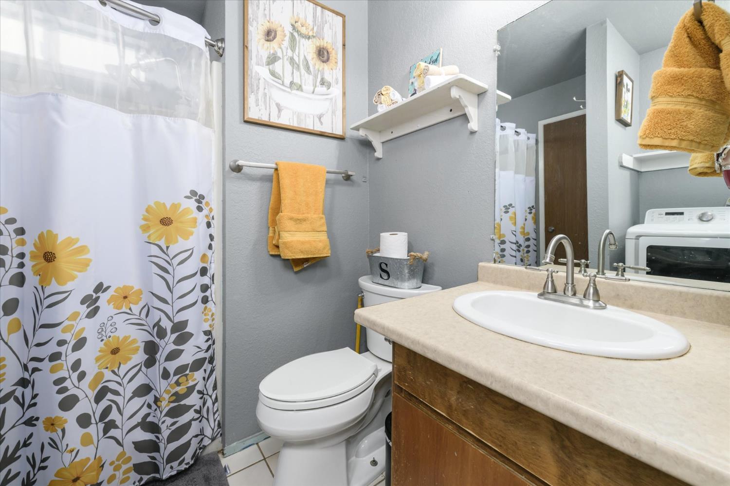 Detail Gallery Image 19 of 30 For 103 Quail Ct, Winters,  CA 95694 - 3 Beds | 1/1 Baths