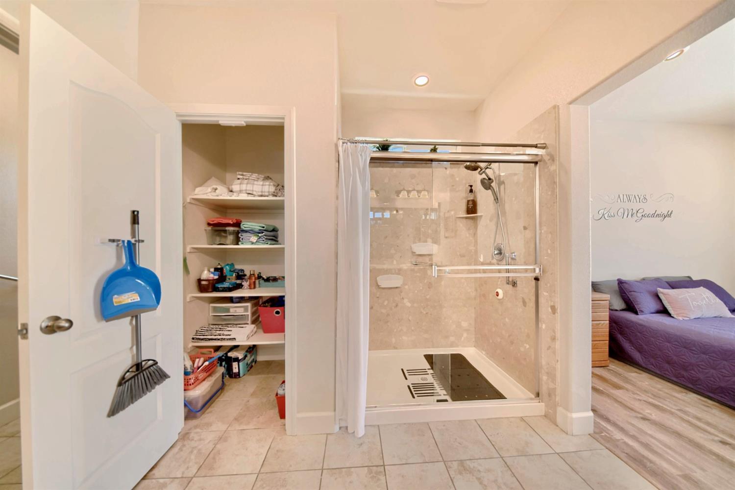 Detail Gallery Image 68 of 81 For 245 Springfield Dr, Manteca,  CA 95337 - 3 Beds | 2 Baths