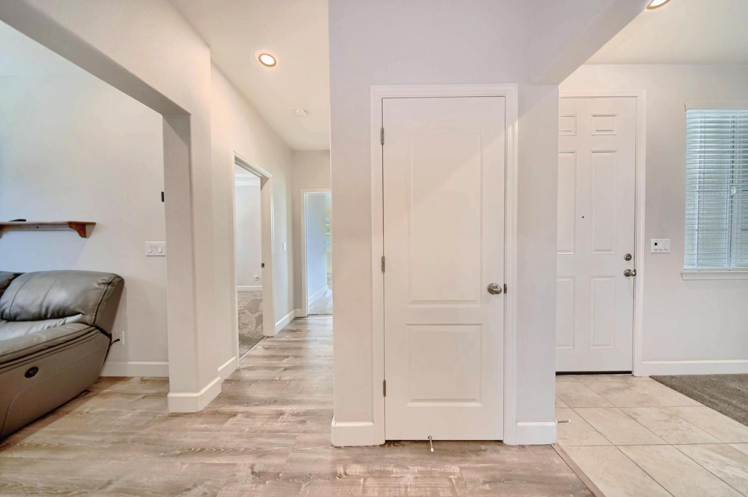 Detail Gallery Image 33 of 81 For 245 Springfield Dr, Manteca,  CA 95337 - 3 Beds | 2 Baths