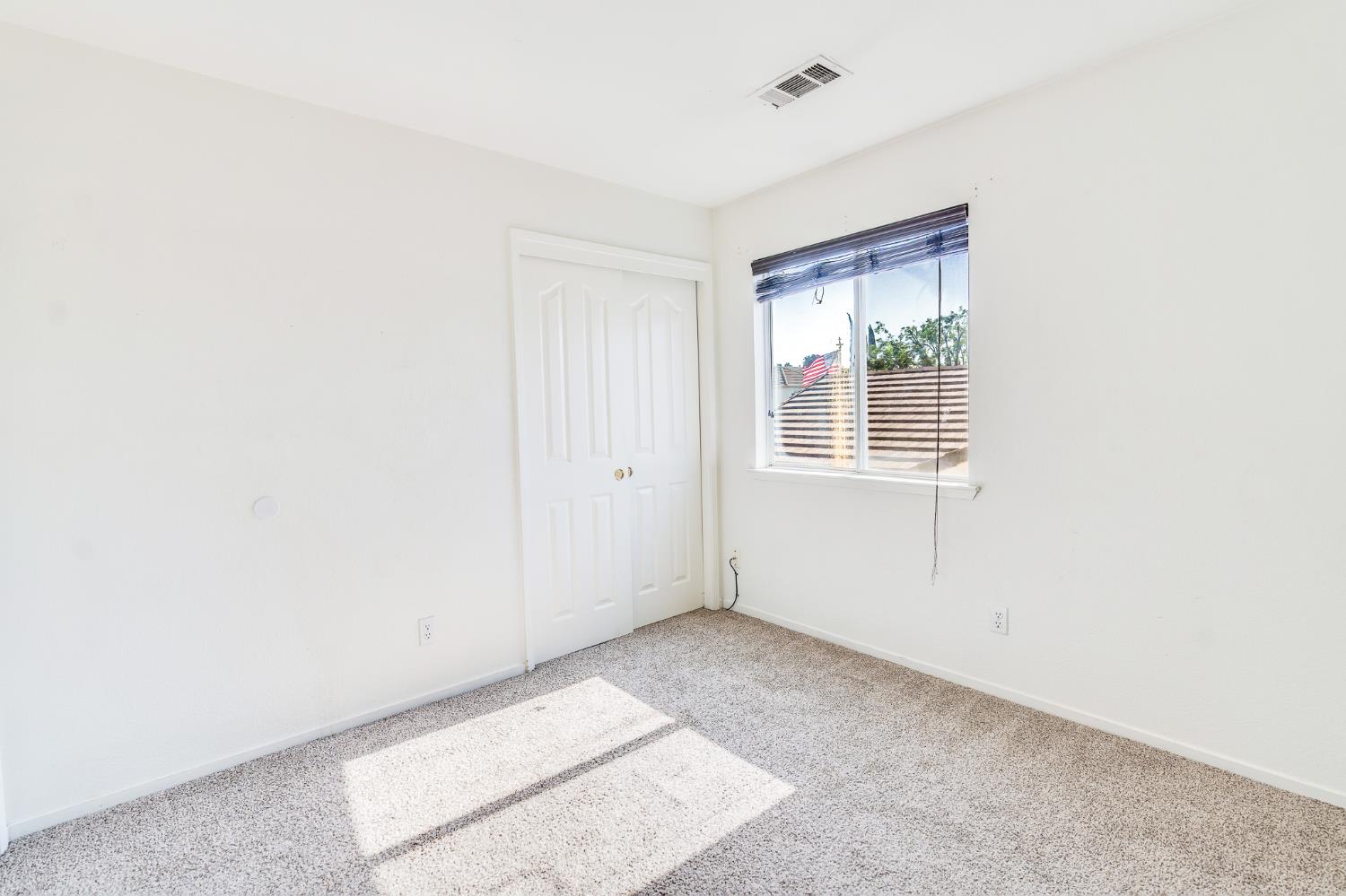 Detail Gallery Image 40 of 66 For 930 Kathy St, Los Banos,  CA 93635 - 4 Beds | 2/1 Baths