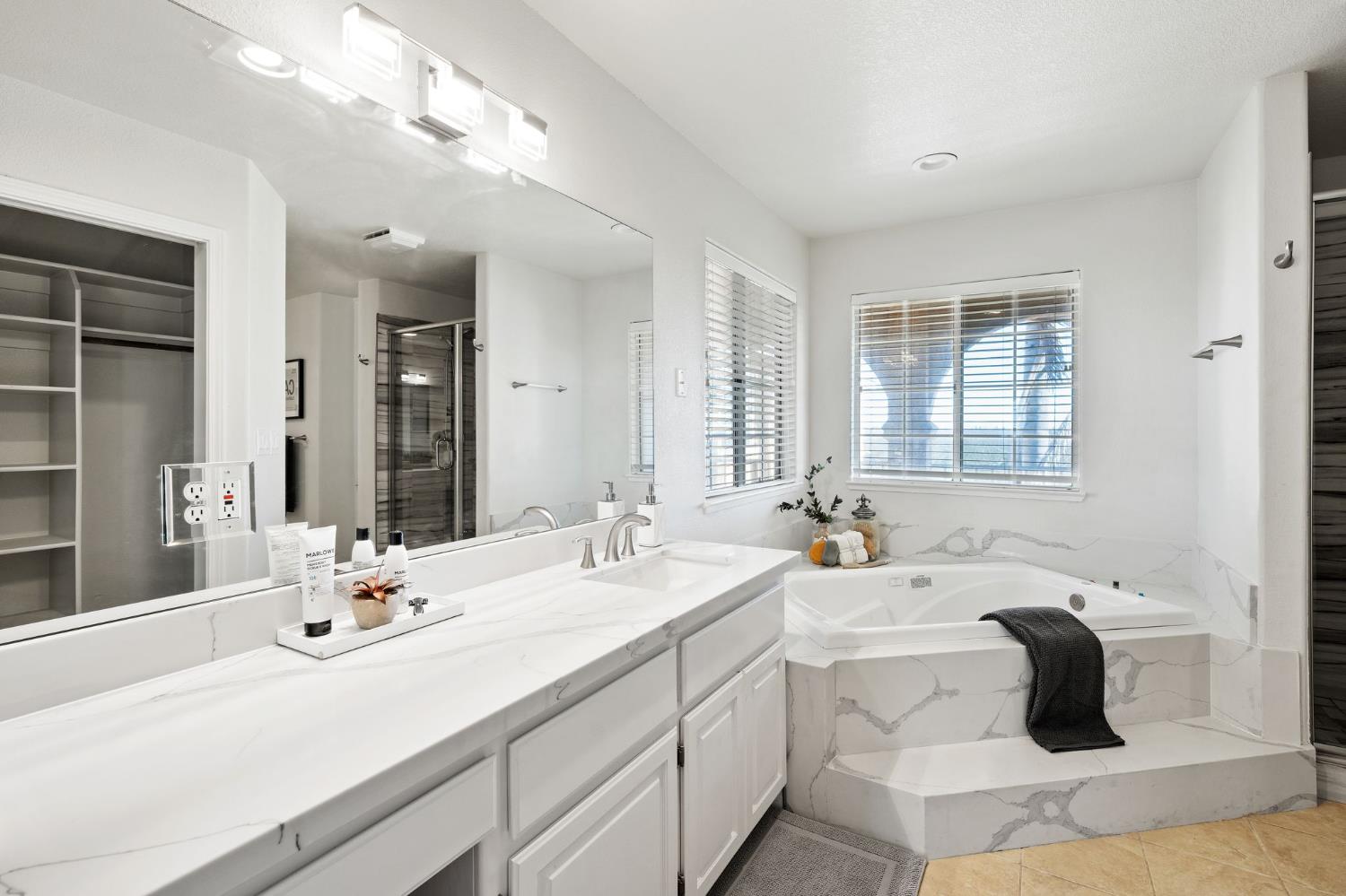 Detail Gallery Image 50 of 93 For 6312 Skittone Rd, Modesto,  CA 95356 - 5 Beds | 4 Baths