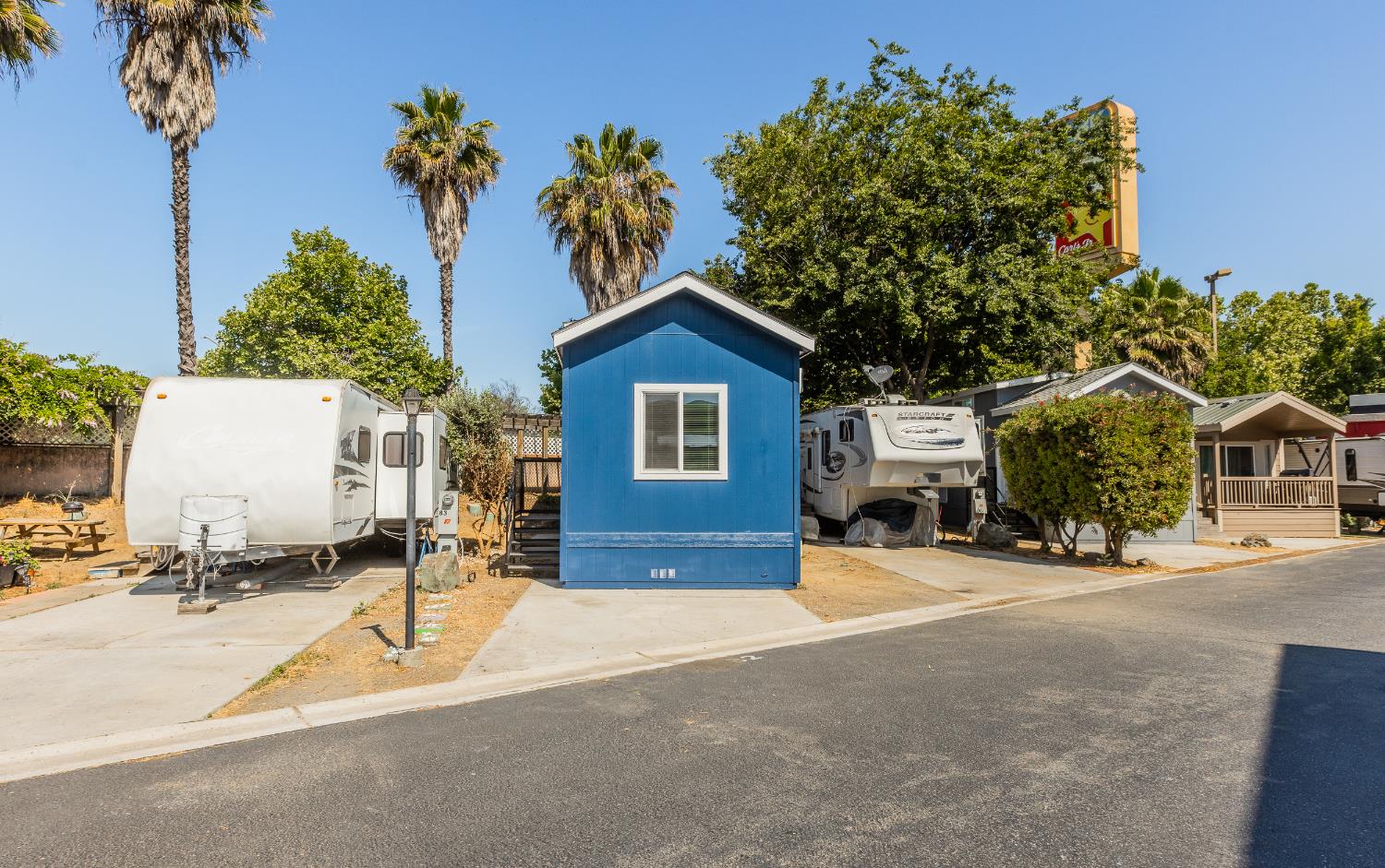 Detail Gallery Image 2 of 18 For 5878 Garlic Farms Dr 82, Gilroy,  CA 95020 - 1 Beds | 1 Baths