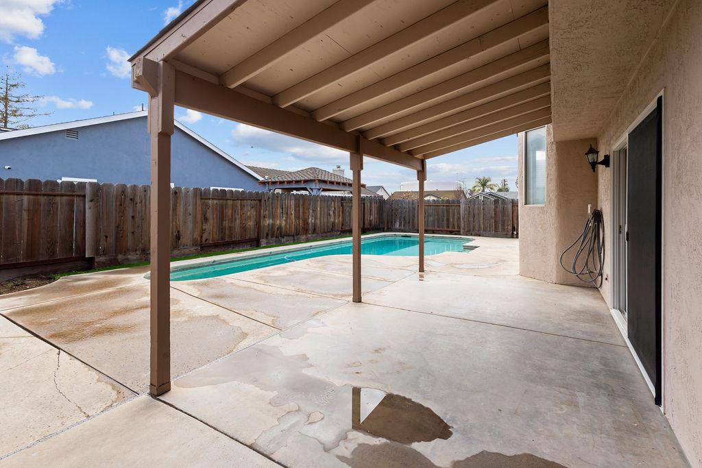 Detail Gallery Image 26 of 37 For 1844 Charles St, Hughson,  CA 95326 - 4 Beds | 3 Baths