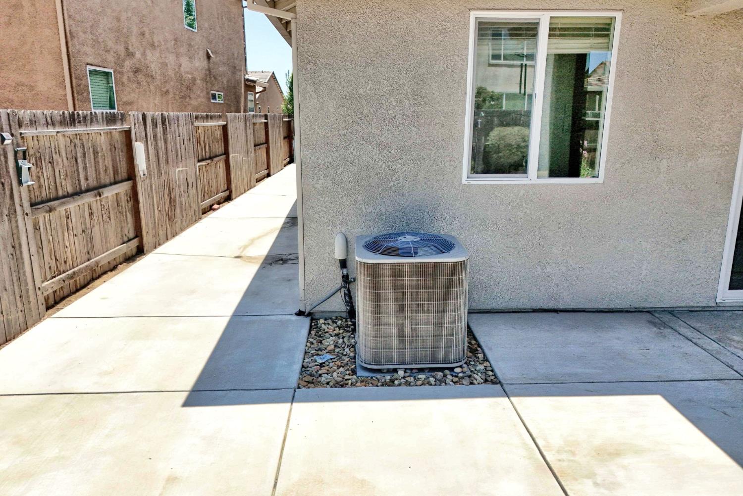 Detail Gallery Image 78 of 81 For 245 Springfield Dr, Manteca,  CA 95337 - 3 Beds | 2 Baths