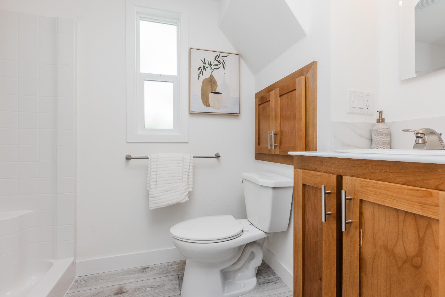 Detail Gallery Image 10 of 18 For 5878 Garlic Farms Dr 82, Gilroy,  CA 95020 - 1 Beds | 1 Baths