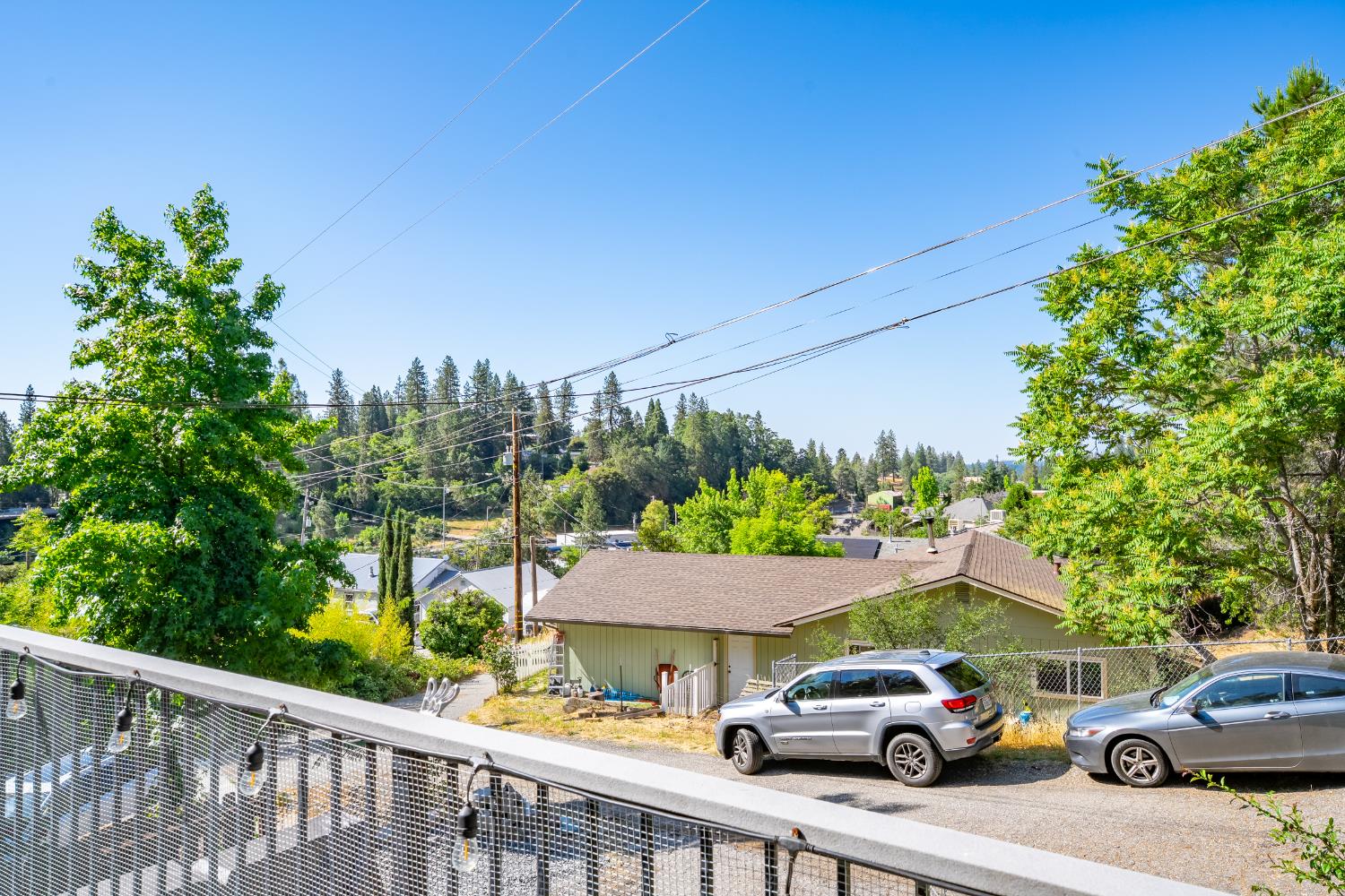 Detail Gallery Image 35 of 73 For 111 W Oak Hill Dr, Colfax,  CA 95713 - 4 Beds | 2/1 Baths