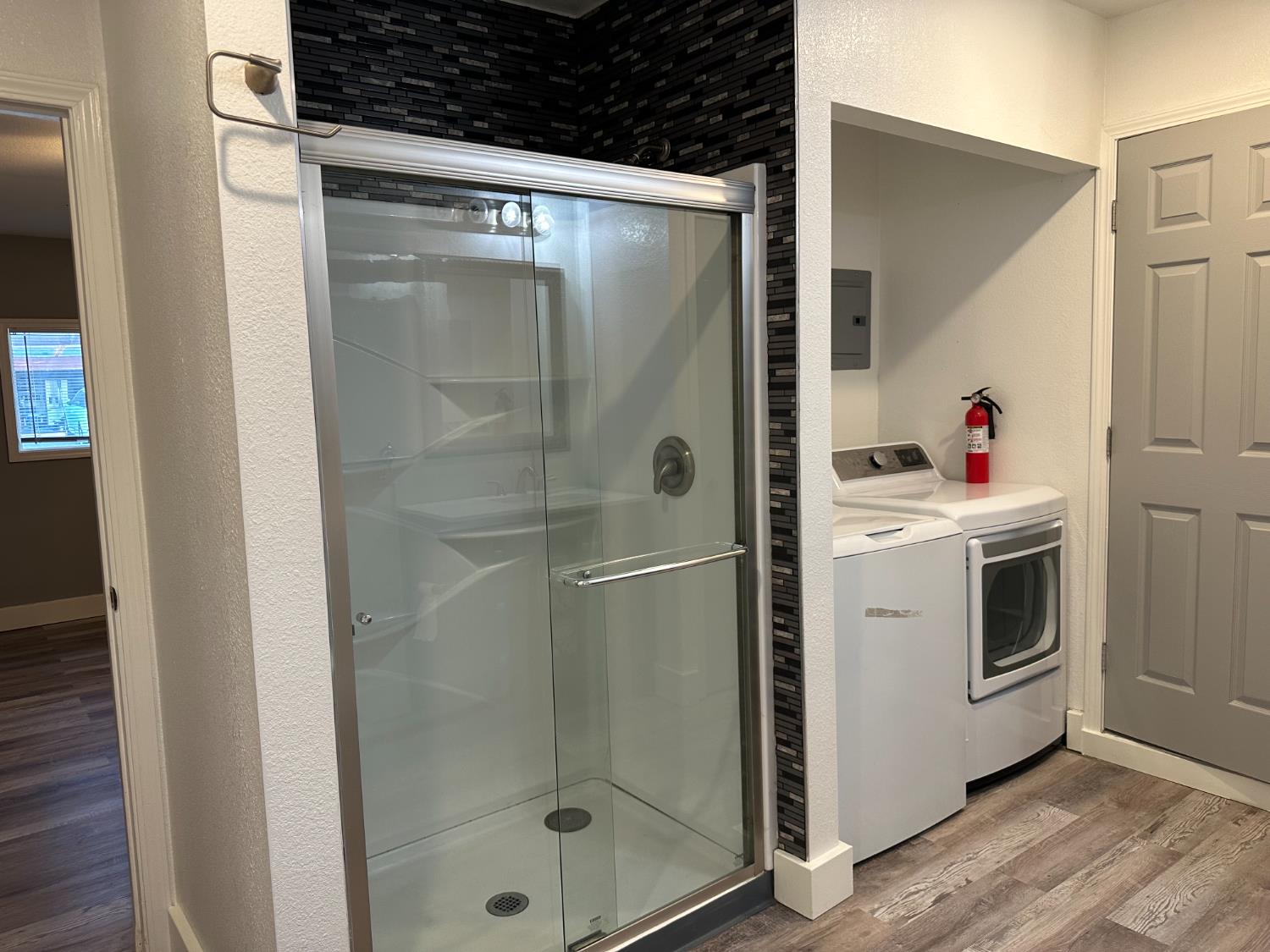 Detail Gallery Image 28 of 35 For 4255 Schofield Way, North Highlands,  CA 95660 - 4 Beds | 2 Baths