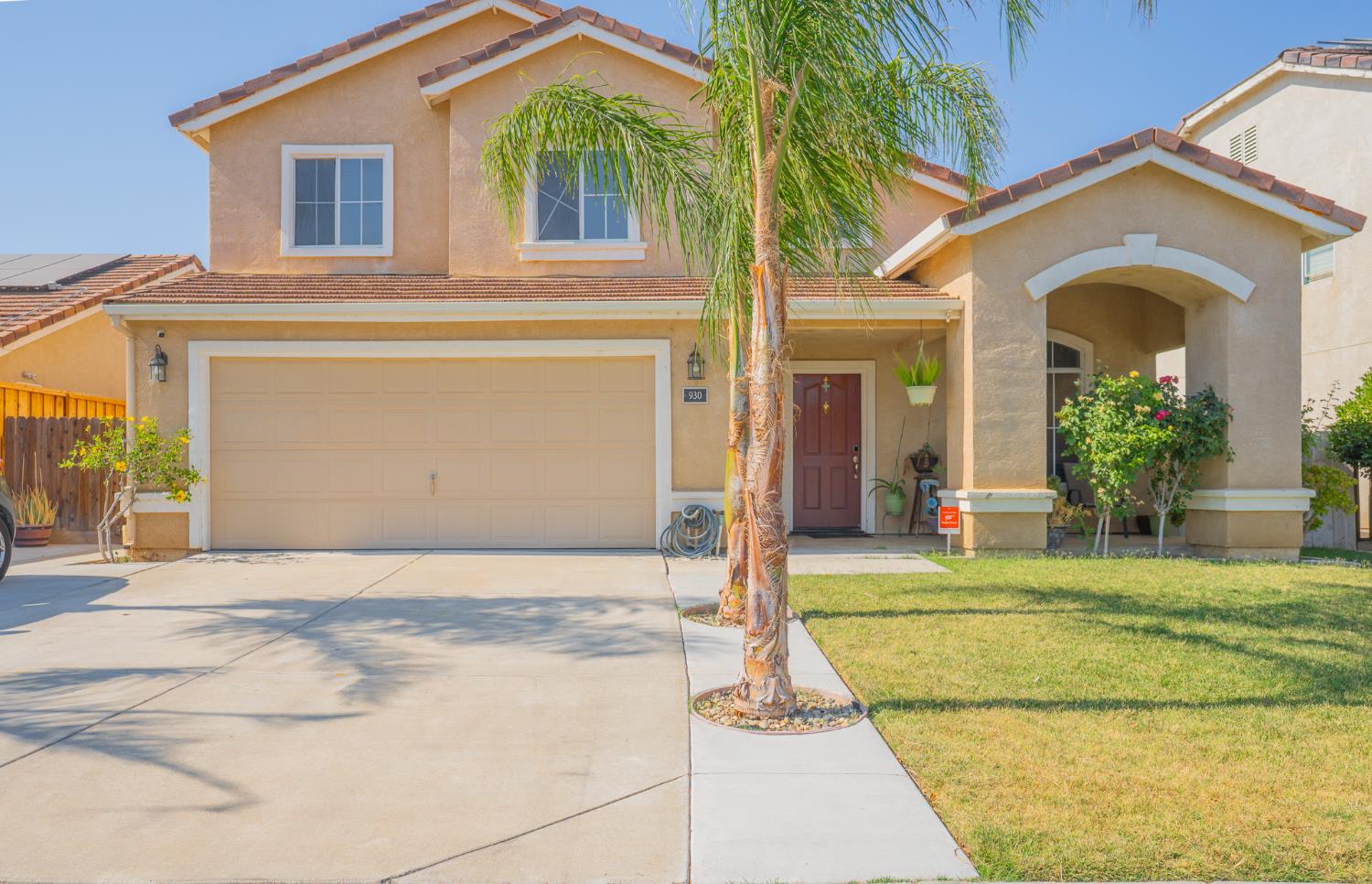 Detail Gallery Image 2 of 66 For 930 Kathy St, Los Banos,  CA 93635 - 4 Beds | 2/1 Baths