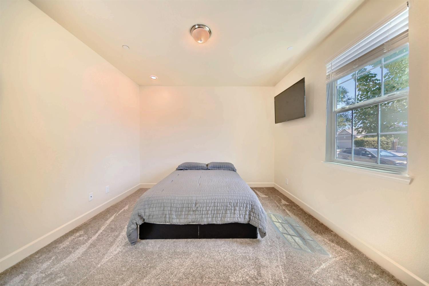 Detail Gallery Image 53 of 81 For 245 Springfield Dr, Manteca,  CA 95337 - 3 Beds | 2 Baths