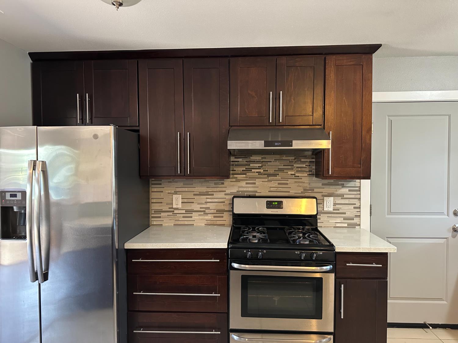 Detail Gallery Image 6 of 35 For 4255 Schofield Way, North Highlands,  CA 95660 - 4 Beds | 2 Baths