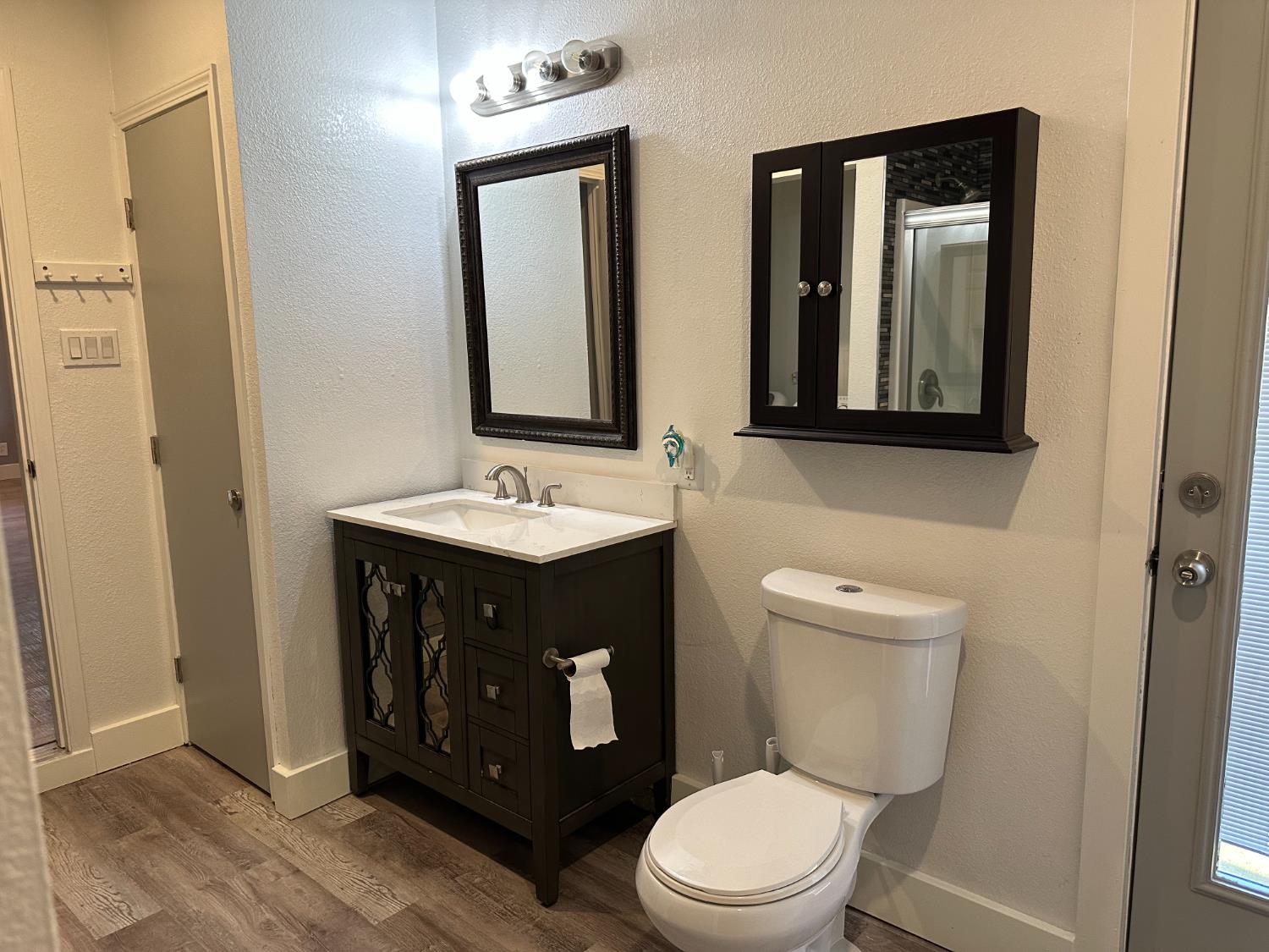 Detail Gallery Image 15 of 35 For 4255 Schofield Way, North Highlands,  CA 95660 - 4 Beds | 2 Baths