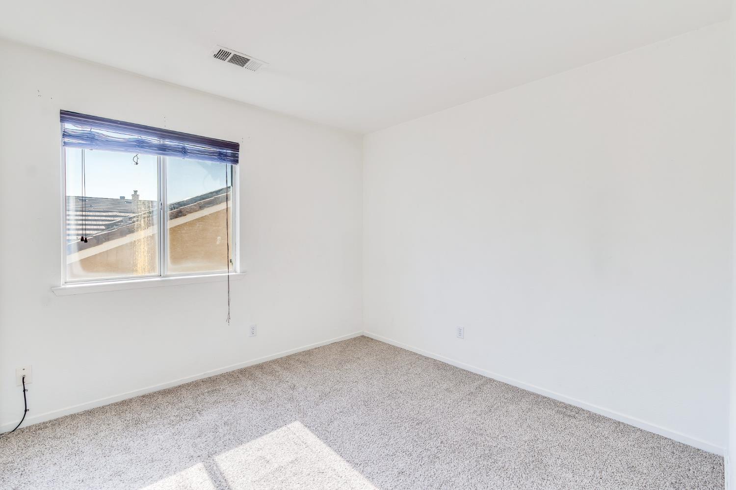 Detail Gallery Image 39 of 66 For 930 Kathy St, Los Banos,  CA 93635 - 4 Beds | 2/1 Baths