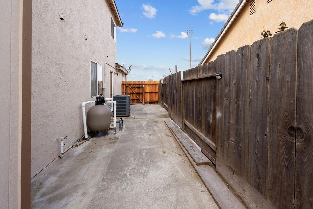 Detail Gallery Image 34 of 37 For 1844 Charles St, Hughson,  CA 95326 - 4 Beds | 3 Baths