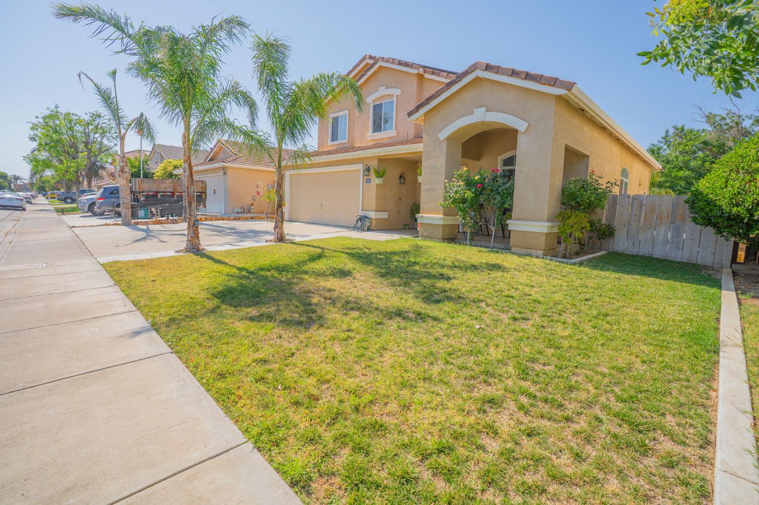 Detail Gallery Image 7 of 66 For 930 Kathy St, Los Banos,  CA 93635 - 4 Beds | 2/1 Baths