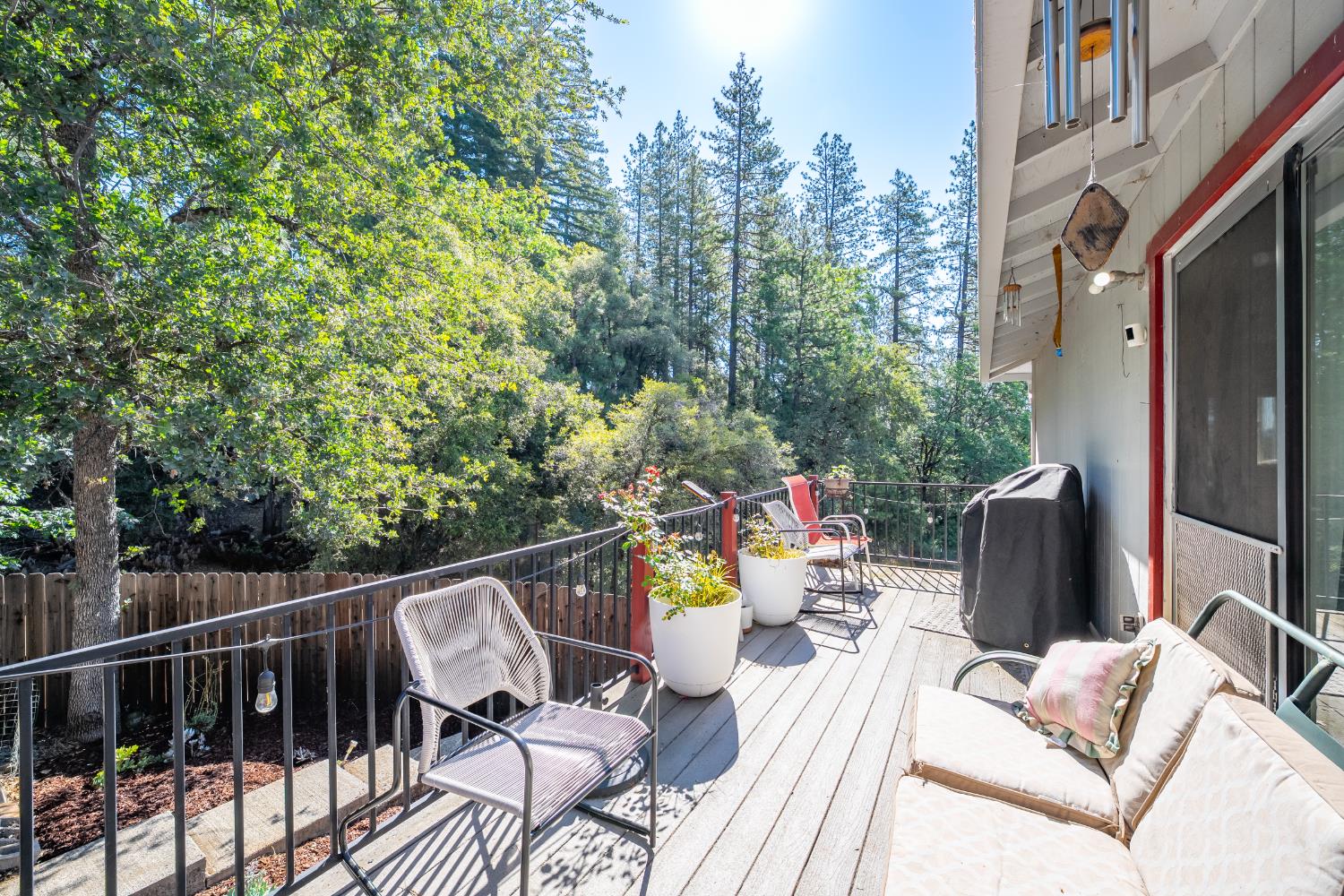 Detail Gallery Image 47 of 73 For 111 W Oak Hill Dr, Colfax,  CA 95713 - 4 Beds | 2/1 Baths