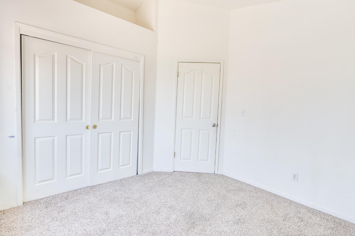 Detail Gallery Image 35 of 66 For 930 Kathy St, Los Banos,  CA 93635 - 4 Beds | 2/1 Baths