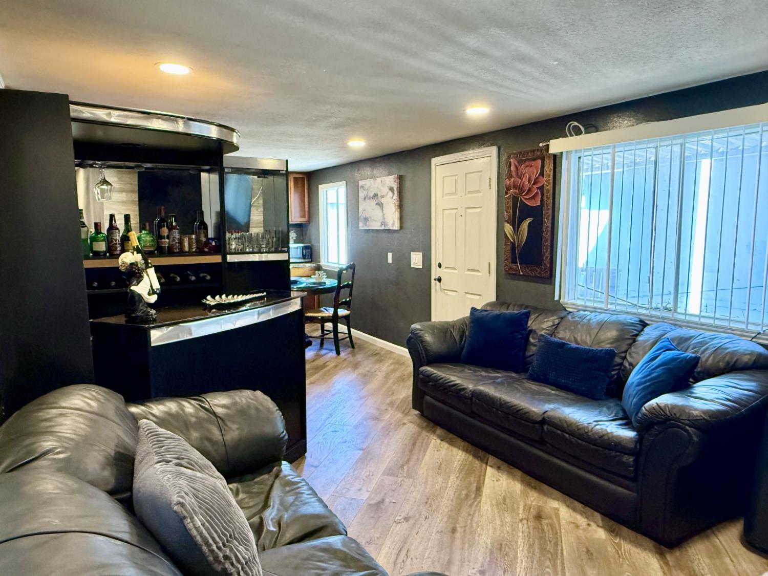 Detail Gallery Image 11 of 29 For 3728 Arroyo Seco Ln 81, North Highlands,  CA 95660 - 2 Beds | 1 Baths