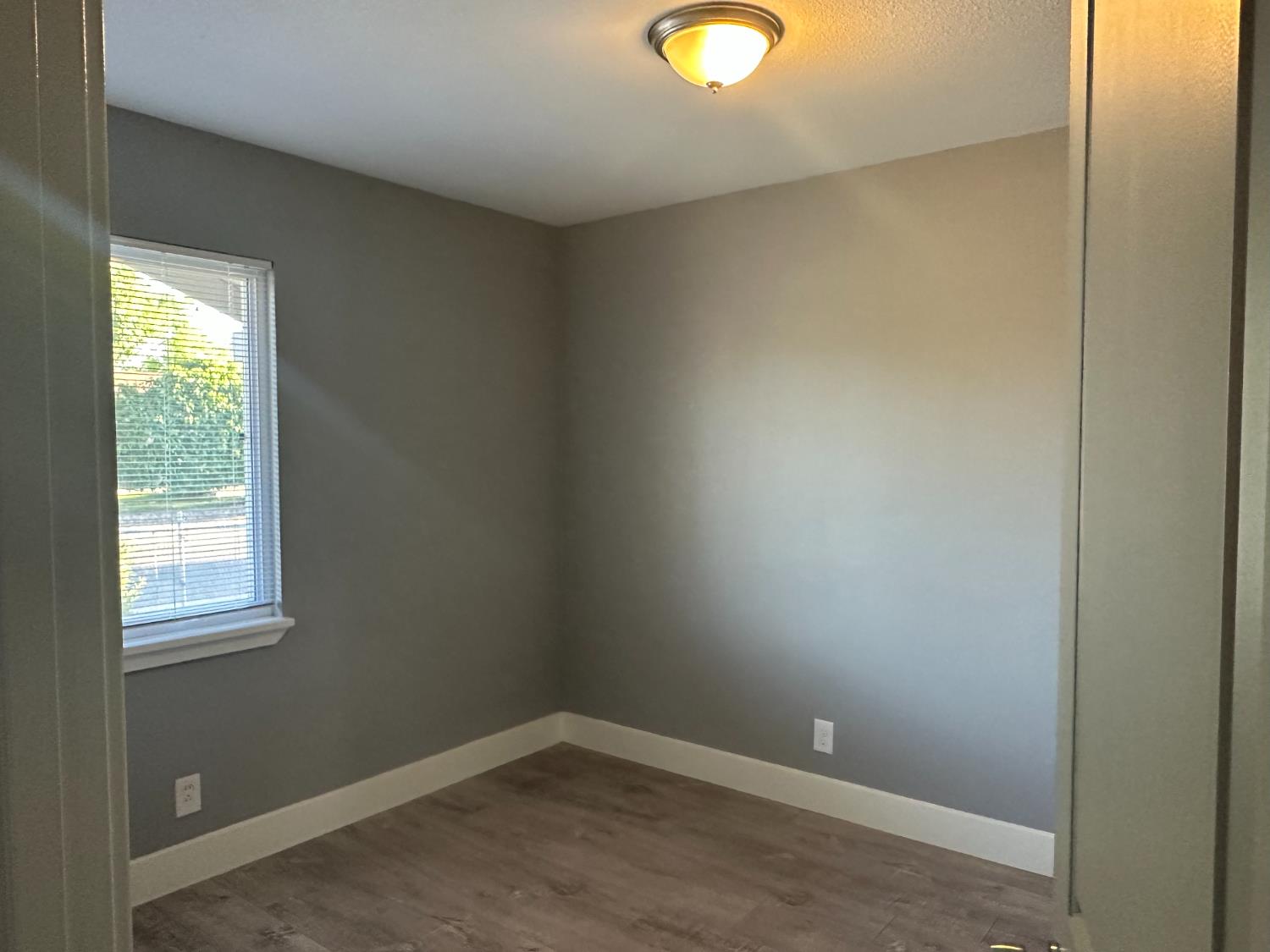 Detail Gallery Image 11 of 35 For 4255 Schofield Way, North Highlands,  CA 95660 - 4 Beds | 2 Baths