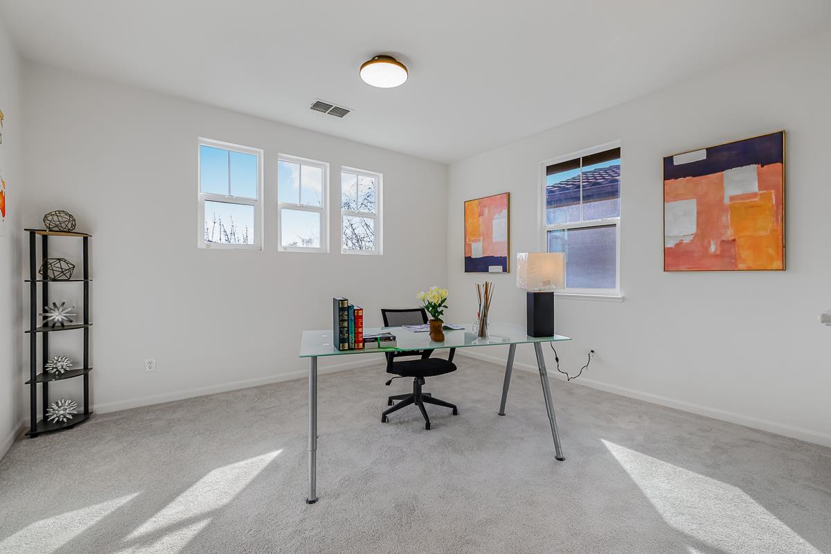 Detail Gallery Image 28 of 53 For 327 W Laverne Ct, Mountain House,  CA 95391 - 4 Beds | 3 Baths