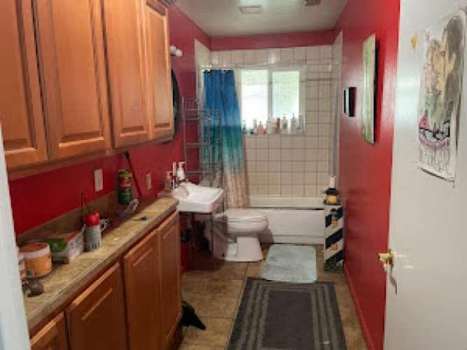 Detail Gallery Image 8 of 13 For 303 Georgiana Dr, Isleton,  CA 95641 - 3 Beds | 2 Baths