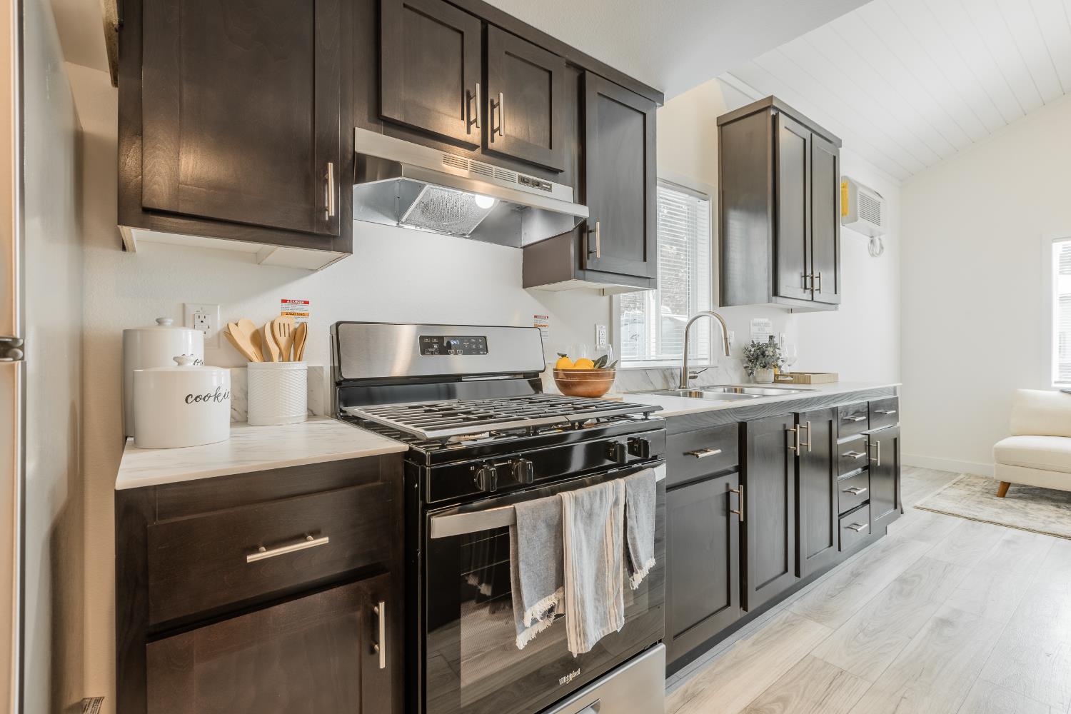 Detail Gallery Image 7 of 15 For 5878 Garlic Farms Dr 80, Gilroy,  CA 95020 - 1 Beds | 1 Baths