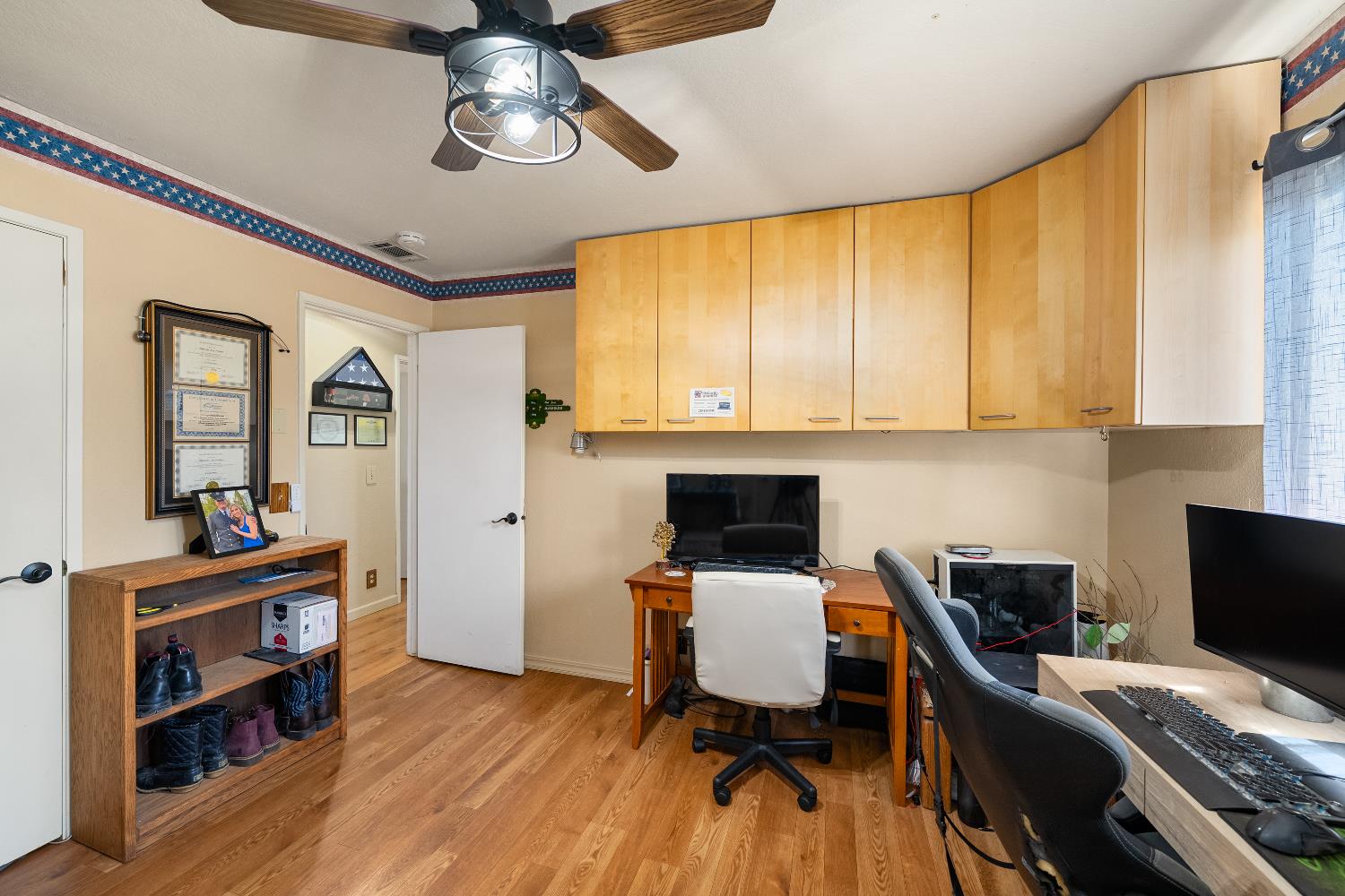 Detail Gallery Image 26 of 73 For 111 W Oak Hill Dr, Colfax,  CA 95713 - 4 Beds | 2/1 Baths