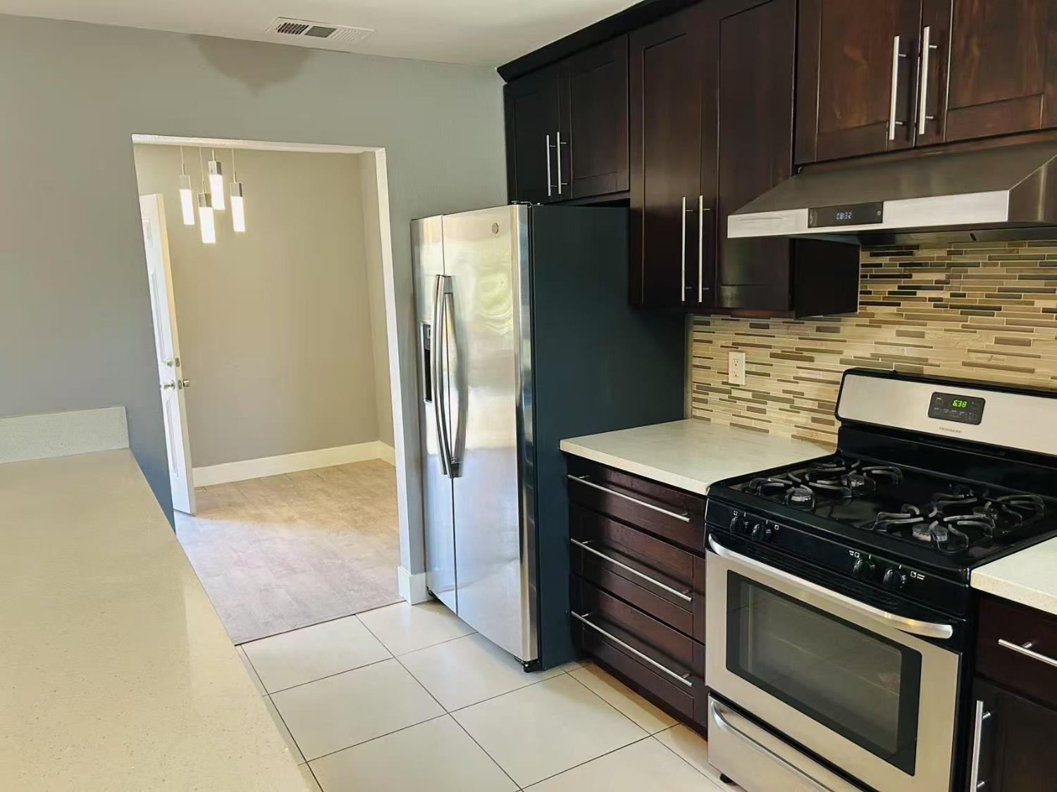 Detail Gallery Image 17 of 35 For 4255 Schofield Way, North Highlands,  CA 95660 - 4 Beds | 2 Baths