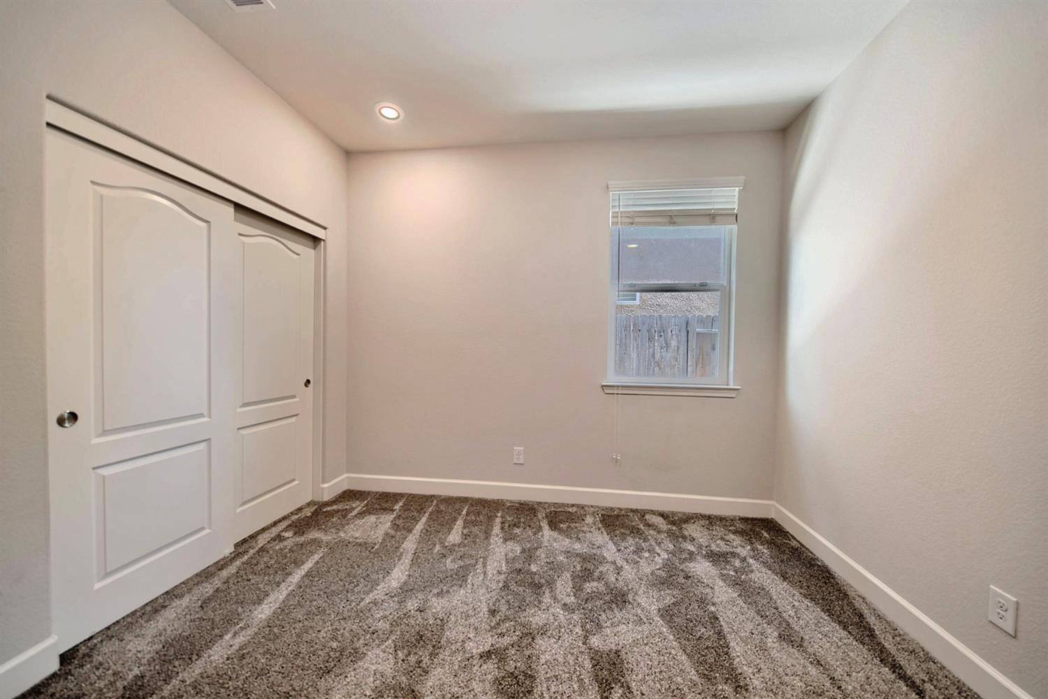 Detail Gallery Image 48 of 81 For 245 Springfield Dr, Manteca,  CA 95337 - 3 Beds | 2 Baths