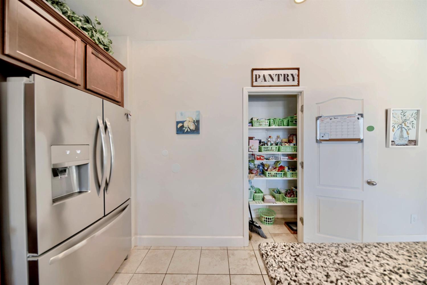 Detail Gallery Image 29 of 81 For 245 Springfield Dr, Manteca,  CA 95337 - 3 Beds | 2 Baths