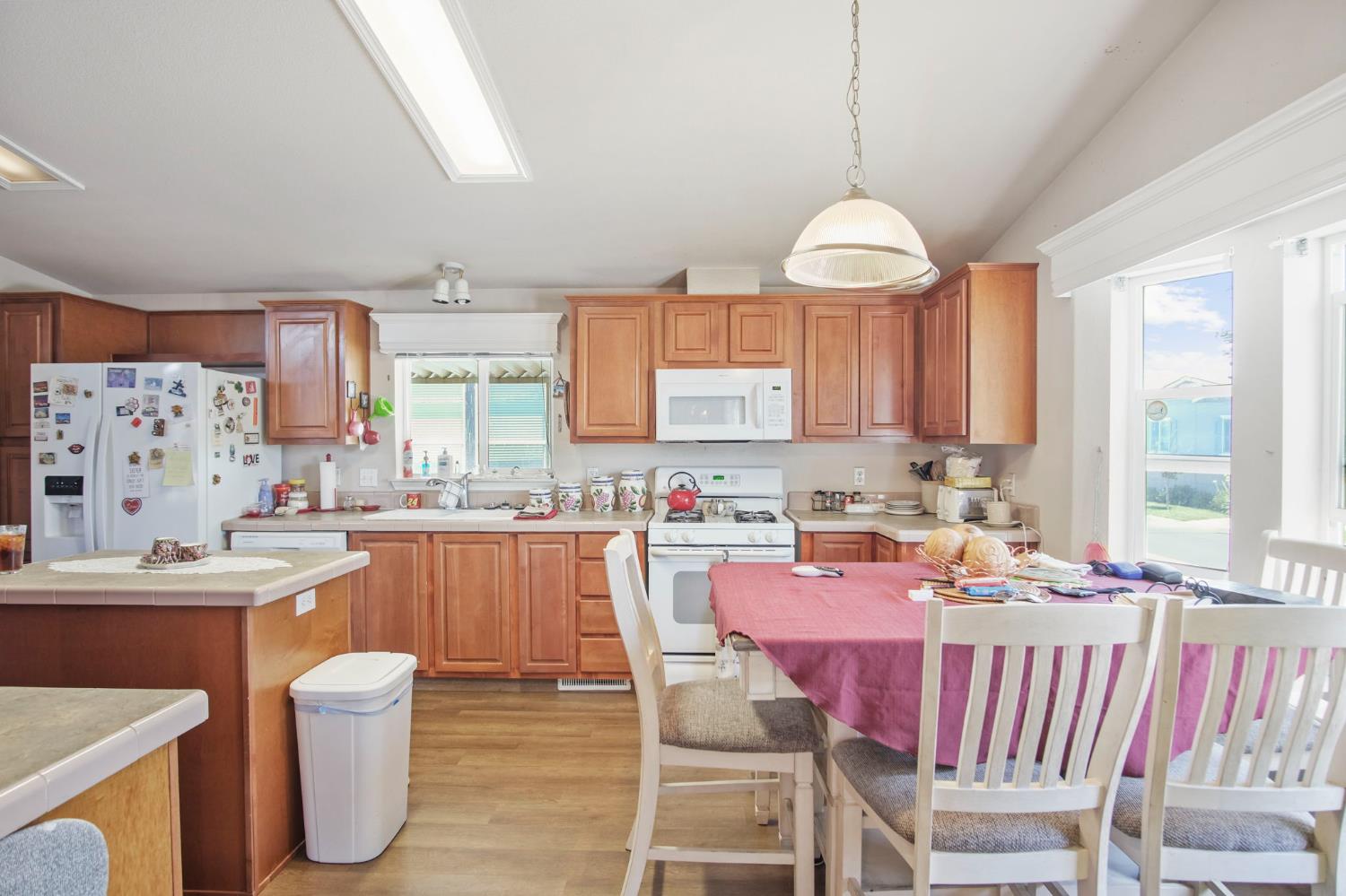Detail Gallery Image 12 of 23 For 1557 Monte Cristo Way, Livingston,  CA 95334 - 2 Beds | 2 Baths