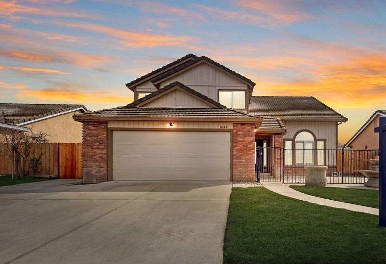Detail Gallery Image 1 of 37 For 1844 Charles St, Hughson,  CA 95326 - 4 Beds | 3 Baths