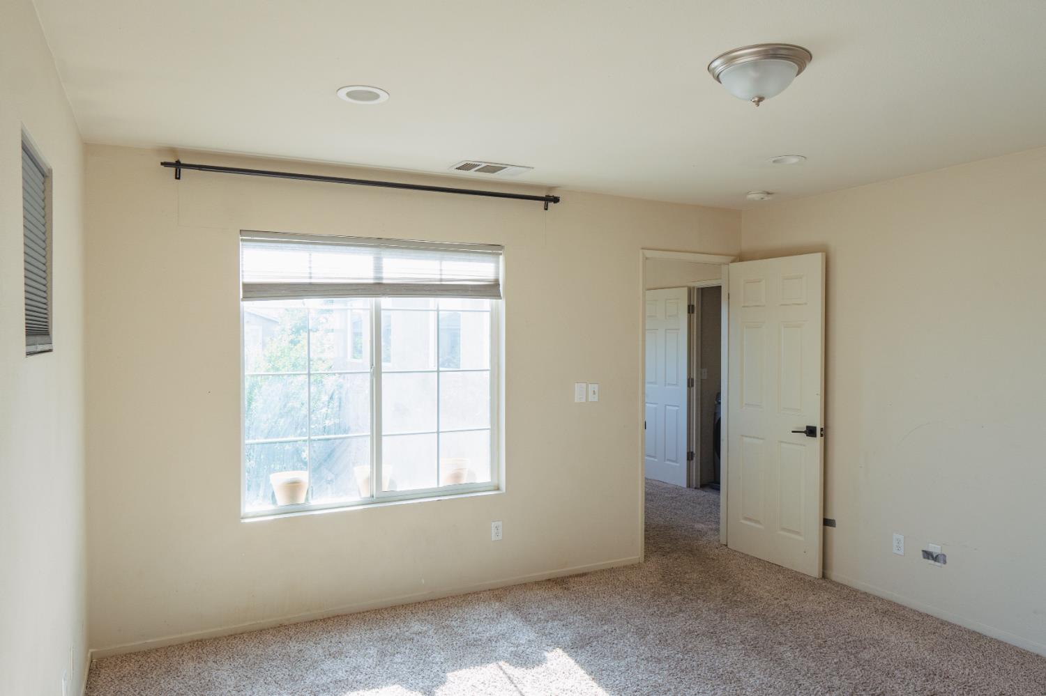 Detail Gallery Image 31 of 53 For 4376 Mathias Way, Merced,  CA 95348 - 3 Beds | 2/1 Baths