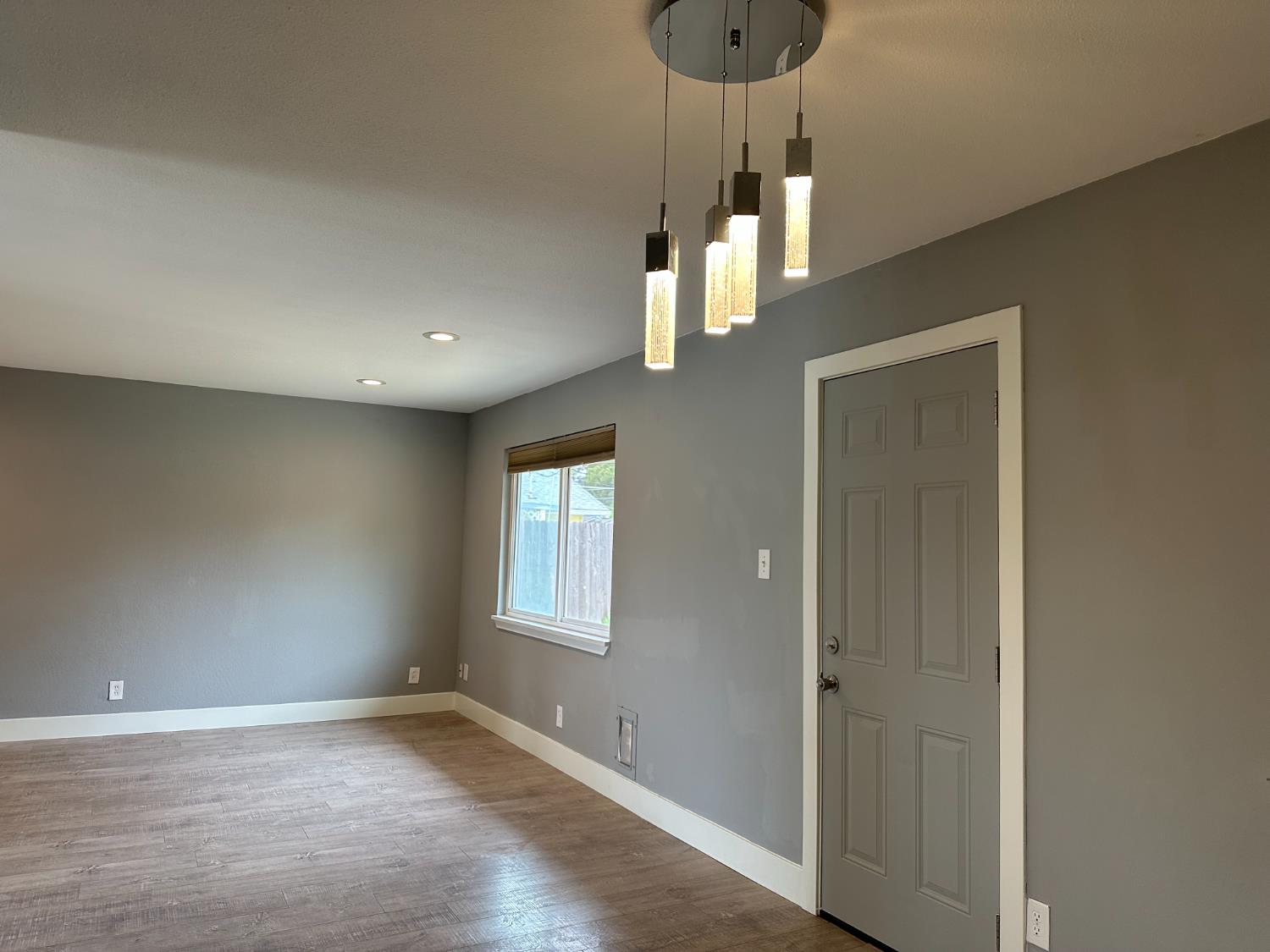 Detail Gallery Image 22 of 35 For 4255 Schofield Way, North Highlands,  CA 95660 - 4 Beds | 2 Baths