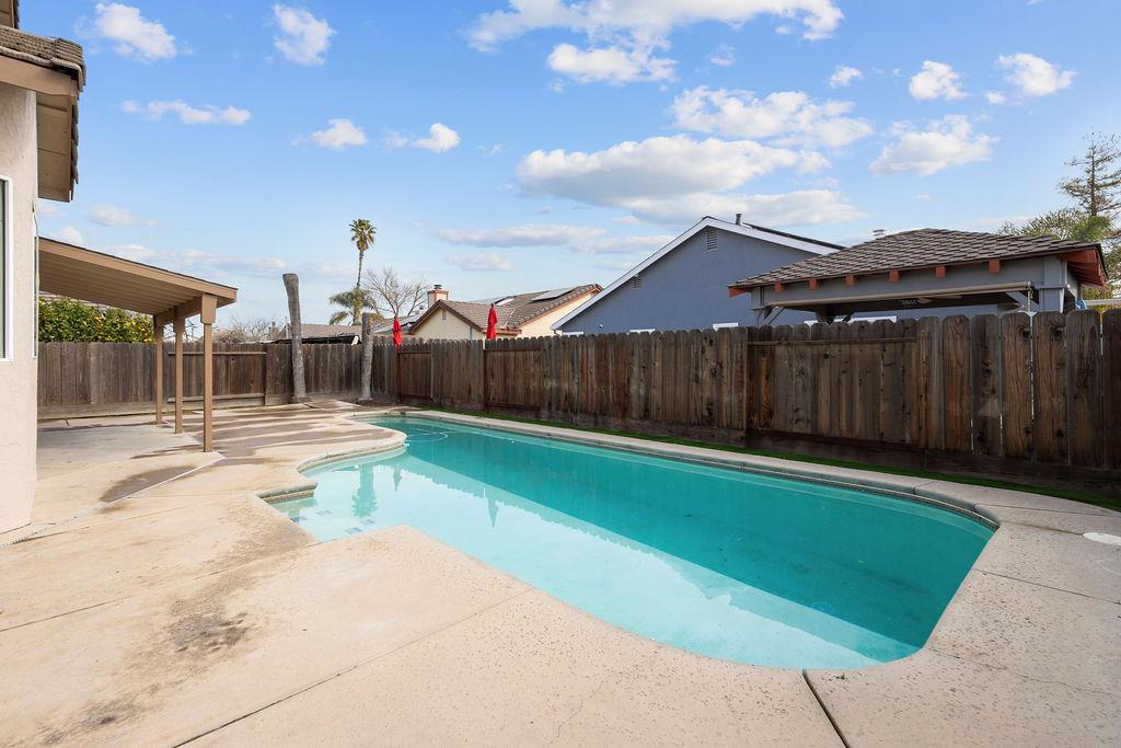 Detail Gallery Image 28 of 37 For 1844 Charles St, Hughson,  CA 95326 - 4 Beds | 3 Baths