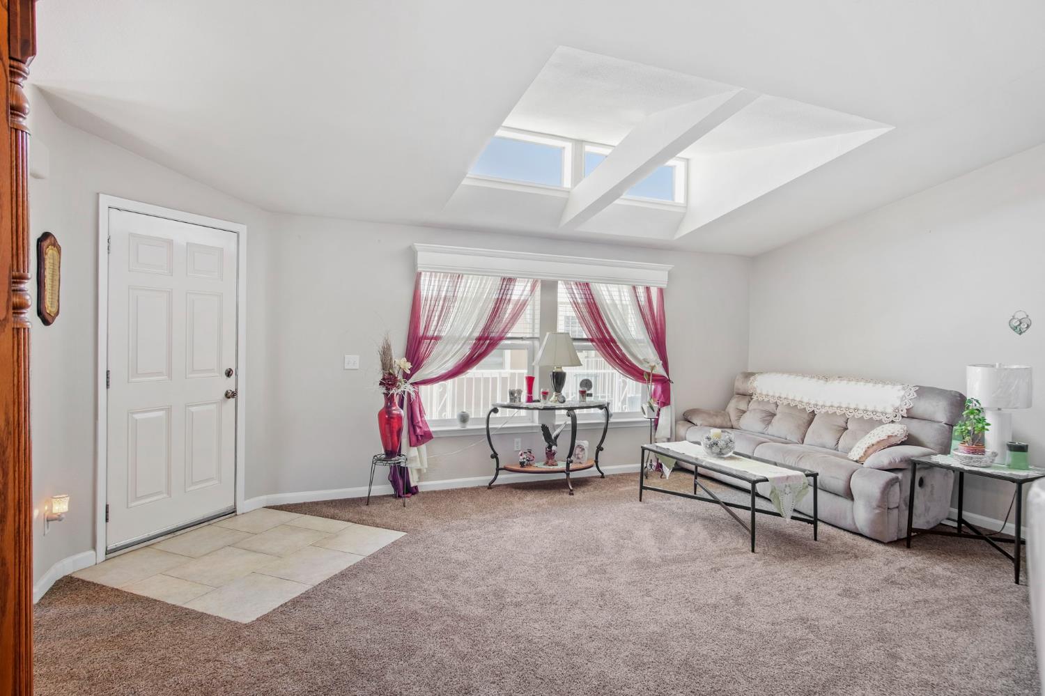 Detail Gallery Image 7 of 23 For 1557 Monte Cristo Way, Livingston,  CA 95334 - 2 Beds | 2 Baths