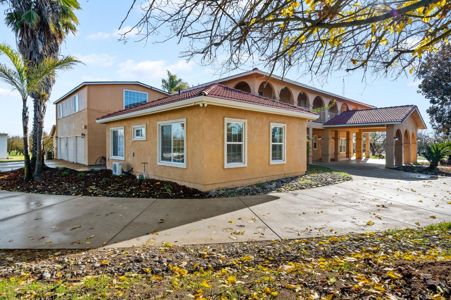 Detail Gallery Image 7 of 93 For 6312 Skittone Rd, Modesto,  CA 95356 - 5 Beds | 4 Baths