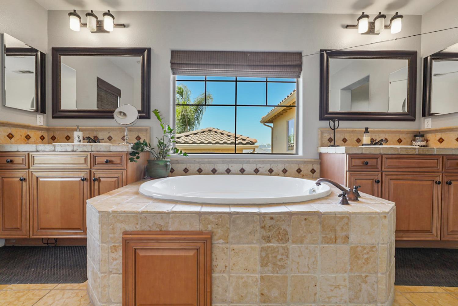 Detail Gallery Image 49 of 73 For 1830 Santa Ynez Ct, Atwater,  CA 95301 - 5 Beds | 3 Baths