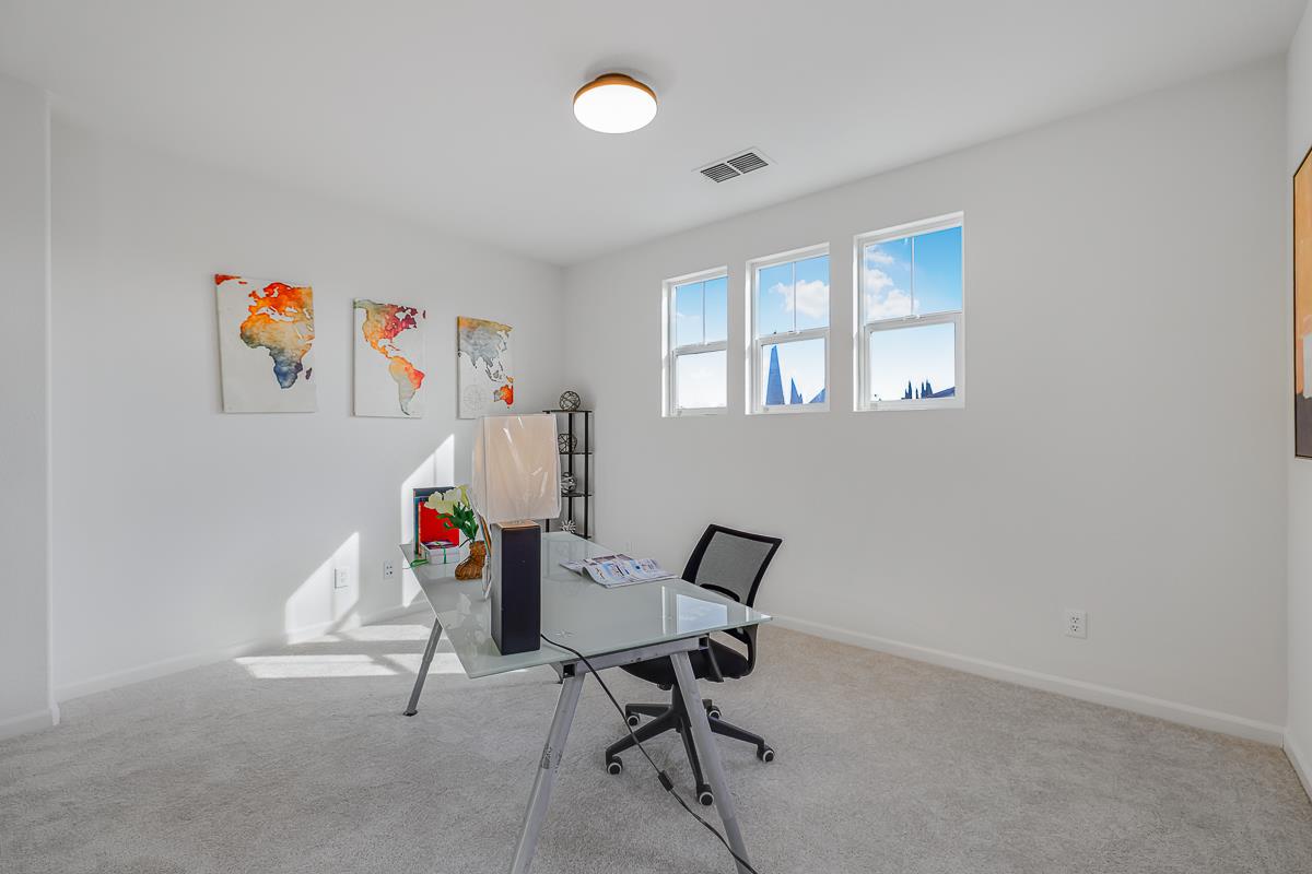 Detail Gallery Image 29 of 53 For 327 W Laverne Ct, Mountain House,  CA 95391 - 4 Beds | 3 Baths