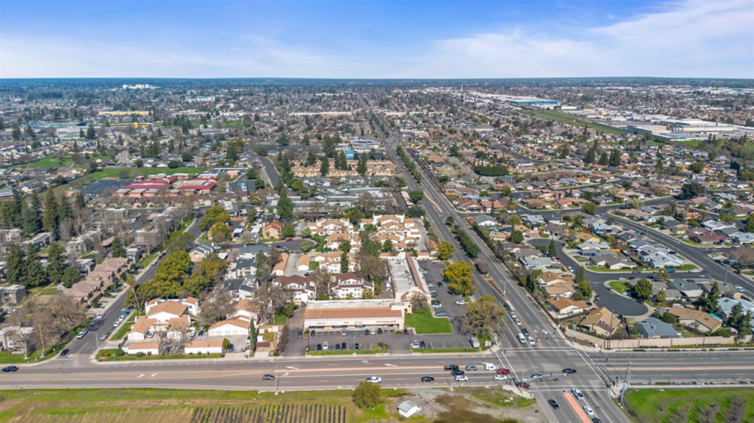 Detail Gallery Image 55 of 63 For 700 Mccoy Ct #32,  Lodi,  CA 95240 - 2 Beds | 1 Baths