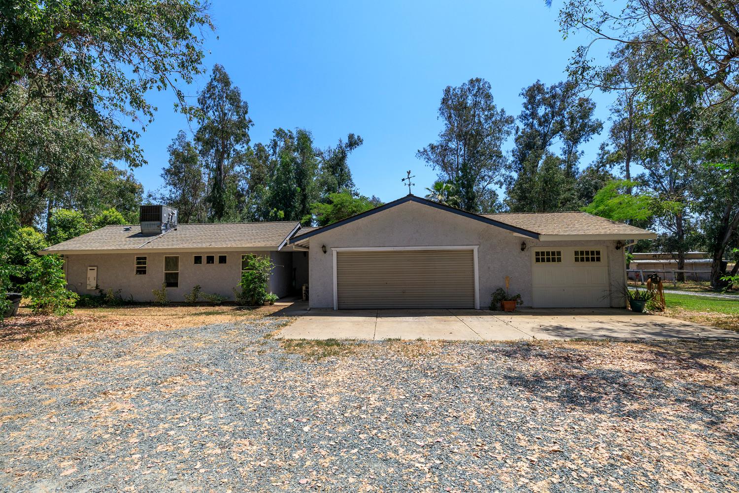 Detail Gallery Image 7 of 73 For 11931 Giusti Rd, Herald,  CA 95638 - 4 Beds | 3 Baths