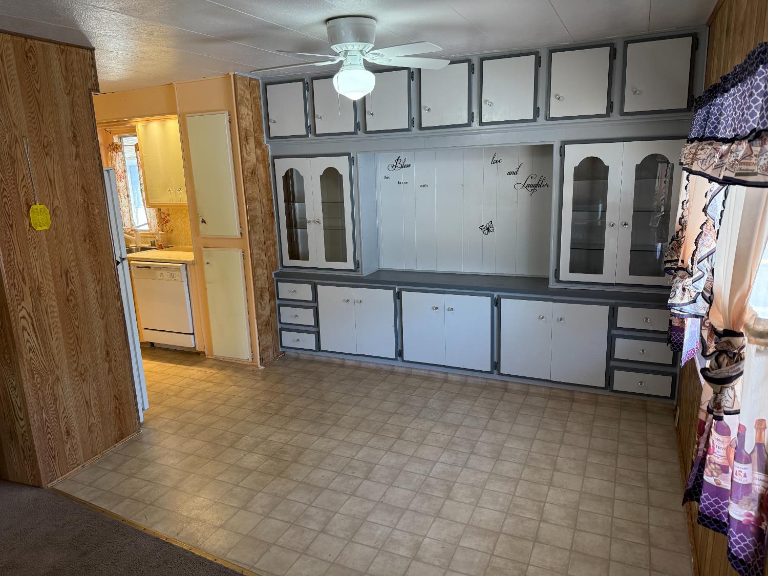 Detail Gallery Image 9 of 13 For 5100 N Highway 99 141, Stockton,  CA 95212 - 3 Beds | 2 Baths