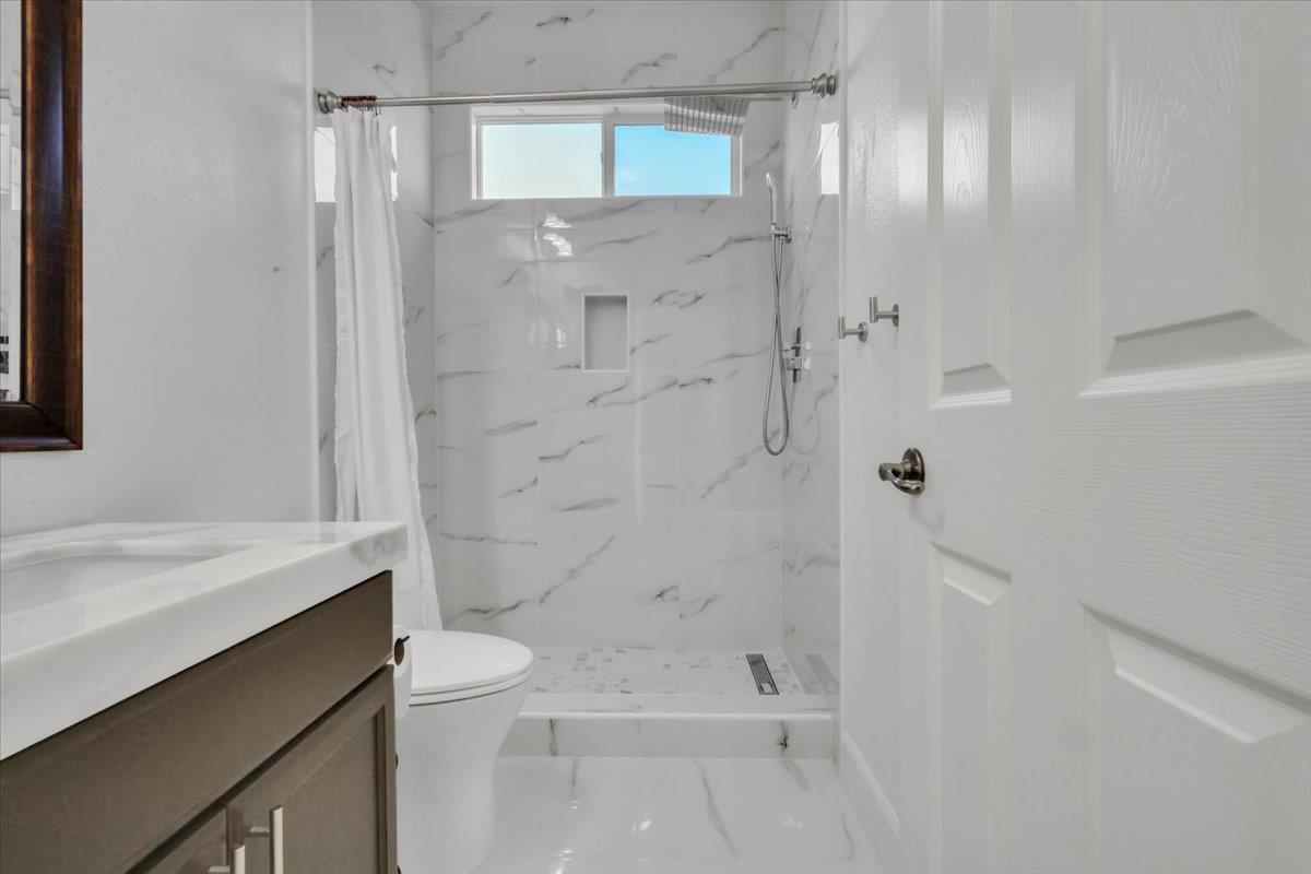 Detail Gallery Image 79 of 87 For 1415 N Ripon Rd, Ripon,  CA 95366 - 5 Beds | 4 Baths