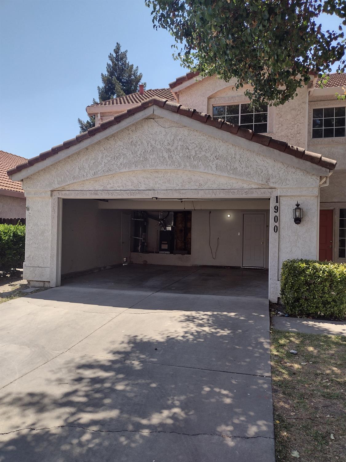 Detail Gallery Image 47 of 57 For 1900 Berryessa Dr, Modesto,  CA 95358 - 3 Beds | 2/1 Baths