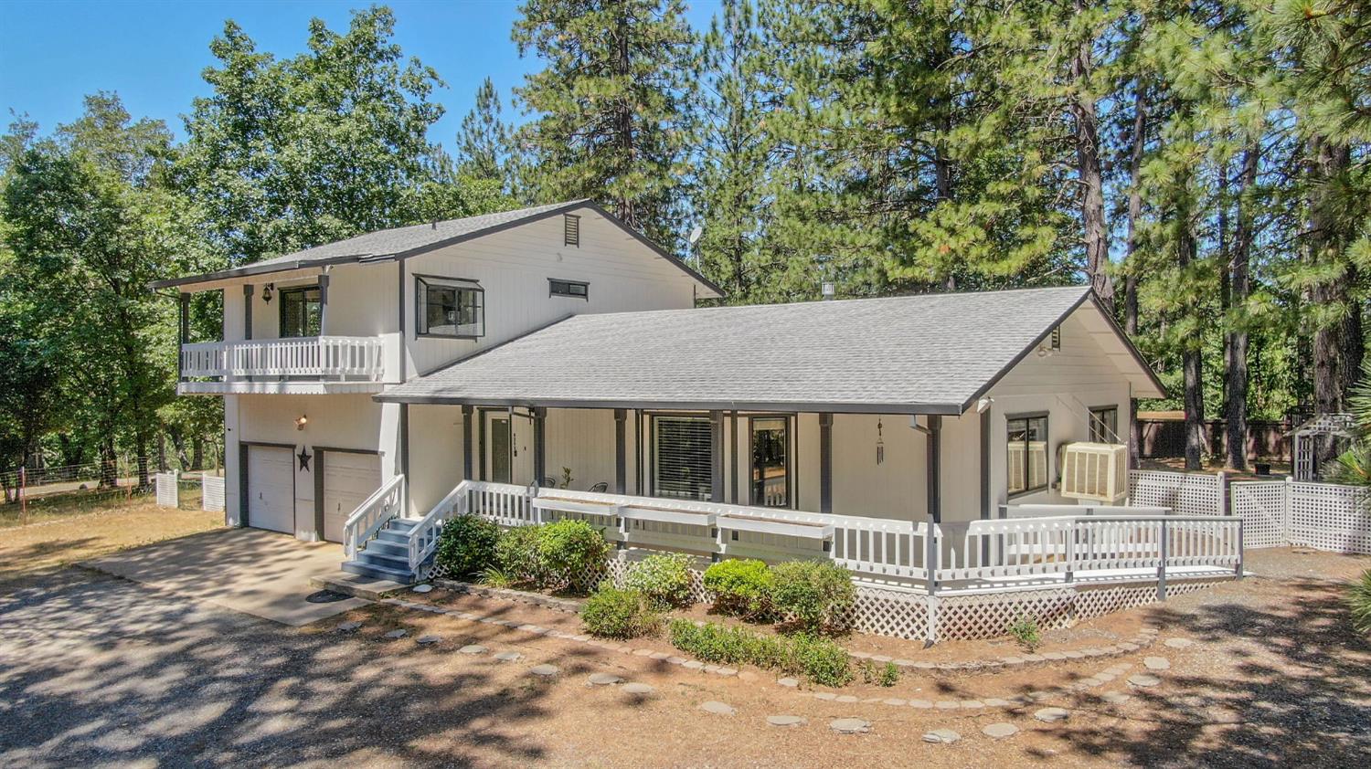 Detail Gallery Image 4 of 84 For 4353 Champion Ct, Wilseyville,  CA 95257 - 3 Beds | 4 Baths