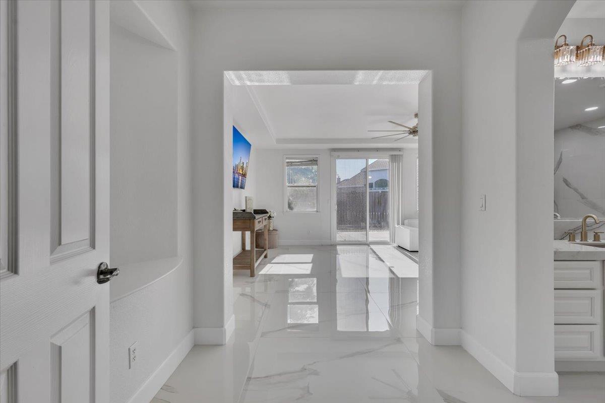 Detail Gallery Image 57 of 87 For 1415 N Ripon Rd, Ripon,  CA 95366 - 5 Beds | 4 Baths