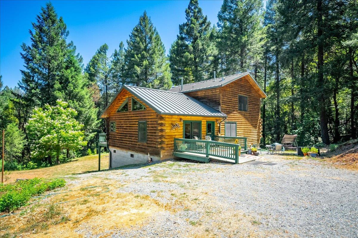 Detail Gallery Image 6 of 93 For 3065 Oregon Trail Rd, Georgetown,  CA 95634 - 3 Beds | 2 Baths